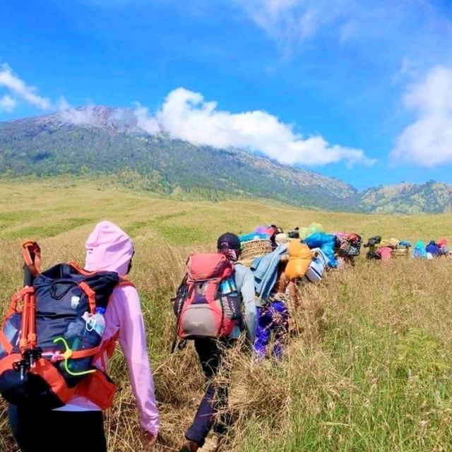 Up to the Mt Rinjani
