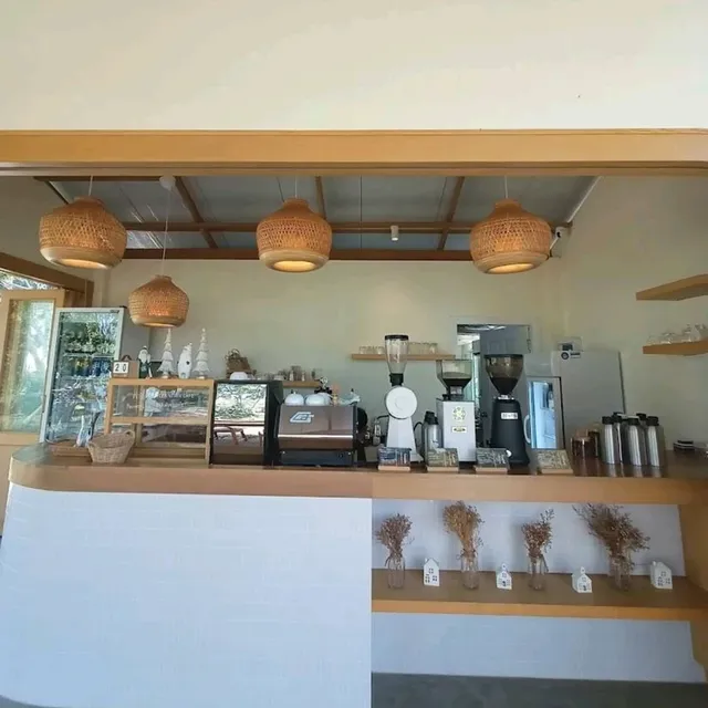PLIKVIVEK CAFE คาเฟ่สไตล์ญี่ปุ่น