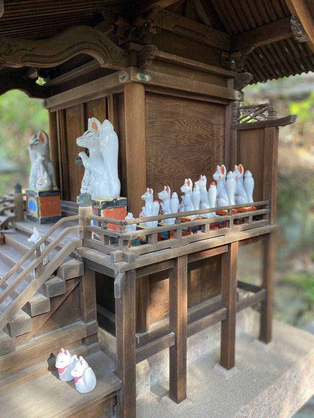 【倉敷】キツネ様の置物がかわいい