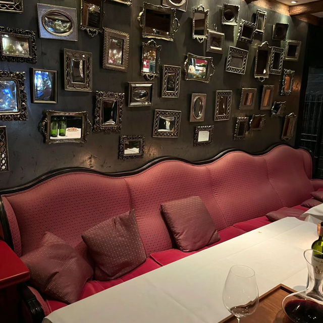 「頂級料理餐廳，美食探索者的最愛」
