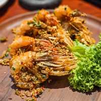 「新加坡紅星酒樓：正宗粵菜，歷史文化風華」