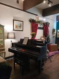 Hidden Gem: Looka Tearoom