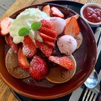 【茨城県/鹿島市】鹿島神宮近くの老舗和菓子店の併設カフェで和スイーツ🍓🍵