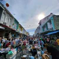 ถนนคนเดินภูเก็ต หลาดใหญ่ 