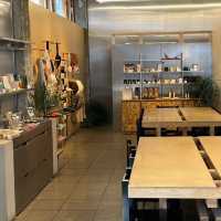 《漢南洞》韓国で人気の BONANZA コーヒーが飲めるお洒落カフェ☕️🤍