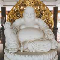 เที่ยววัดสถาปัตยกรรมจีน บูชาเจ้าแม่กวนอิมองค์ใหญ่