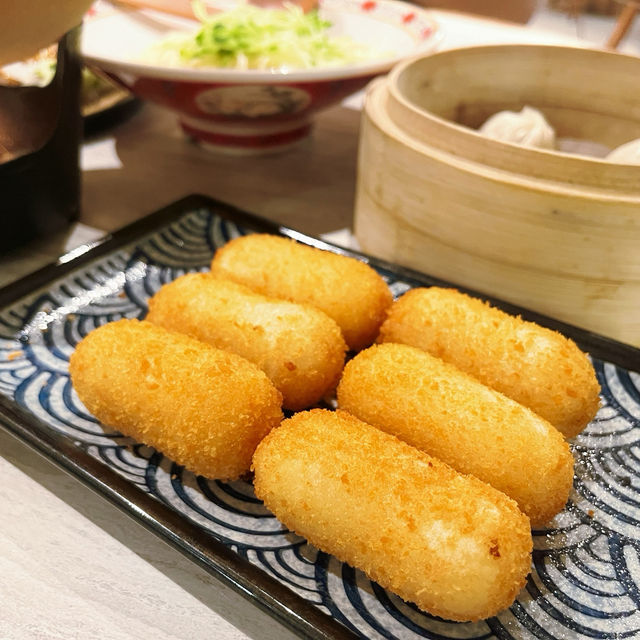走進古雅的上海名居。細味經典上海美食