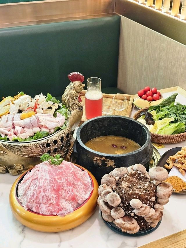 📍深圳必吃。養生火鍋🍲 錦煲·野生菌墨脫石鍋土雞