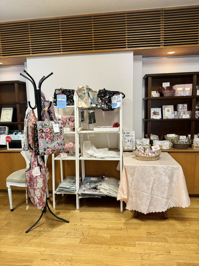 横浜の港の見える丘公園にある洋館のカフェ🌹