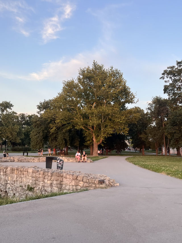 塞爾維亞最美日落地點🇷🇸🌇⛲️