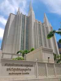 พระวิหารสวยกลางเมืองกรุงเทพ