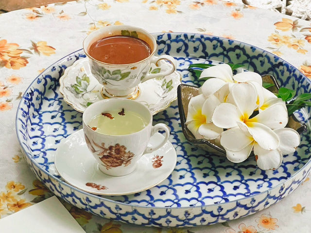 คาเฟ่ฮีลใจ ใกล้ปราสาทเมืองต่ำ