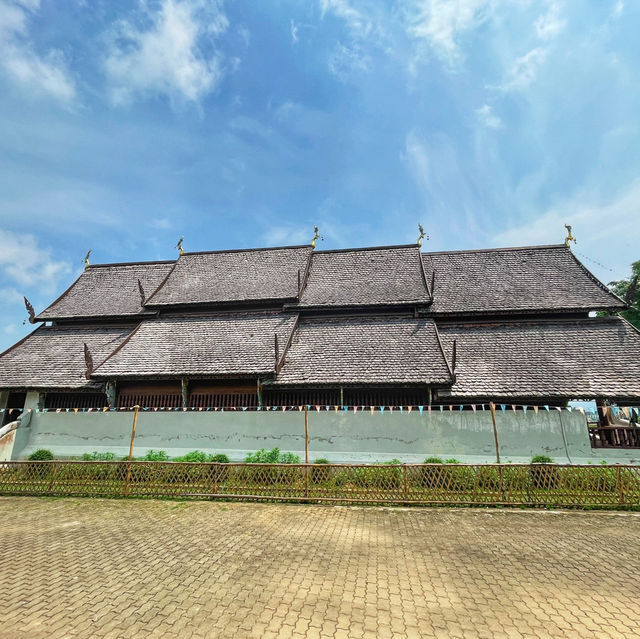 วัดร้องแง