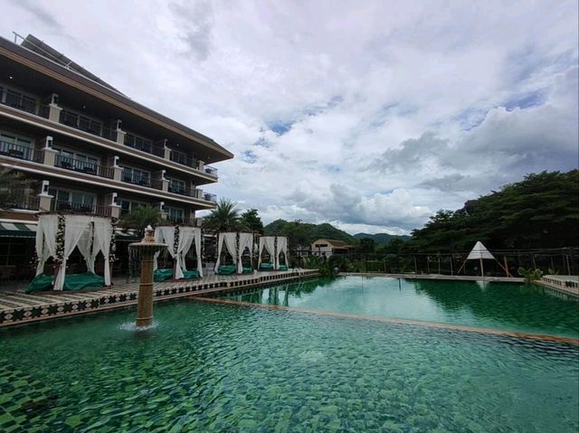 โรงแรม ระดับ 4 ดาว เขาใหญ่ ท่ามกลางโอบกอดขุนเขา
