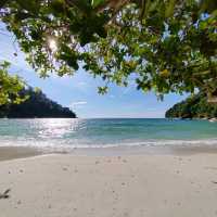 Exclusive Resort, Beautiful Beach, Emerald Water!