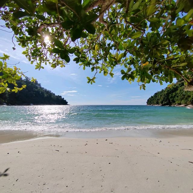 Exclusive Resort, Beautiful Beach, Emerald Water!