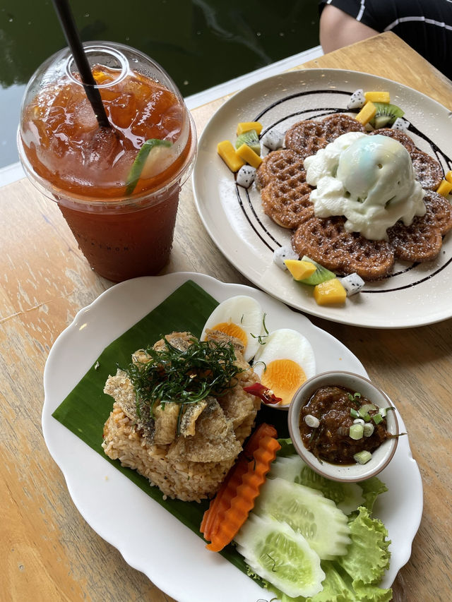 曼谷船仔cafe 🛶