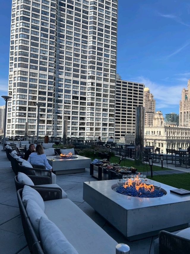 시카고 가성비 좋은 Trump International Hotel & Tower® Chicago