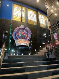 Disney Store ชิบูยะมีอะไรบ้าง ไปดูกัน!
