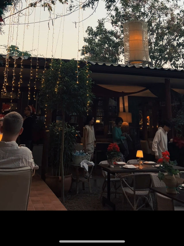 Terra and The Farmers' Bar ร้านอาหารสวย ในเชียงใหม่