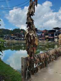 บ้านอีต่อง เมืองในสายหมอก