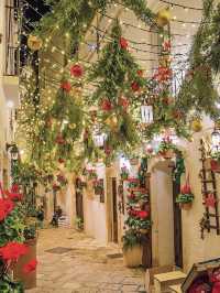 A White Christmas (of Trulli Lights!) in Locorotondo, Italy