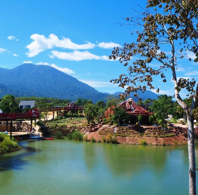 Fujijun ค่าเฟ่เปิดใหม่วิวภูเขา จันทบุรี