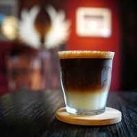 台灣花蓮_無攝限咖啡 Unconditional Coffee Roastery_品嚐 開心果冷霜蛋糕