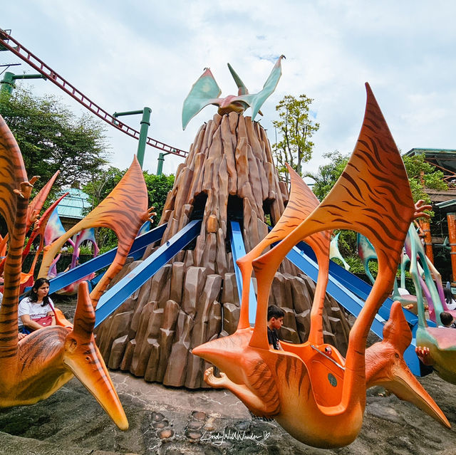 10 เครื่องเล่น 𝗨𝗻𝗶𝘃𝗲𝗿𝘀𝗮𝗹 𝗦𝘁𝘂𝗱𝗶𝗼𝘀 