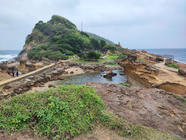 野柳地質公園：大自然的驚嘆與感動之旅 🌄