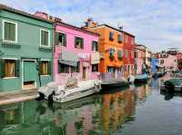 彷如走入五顏六色的童話小鎮 Burano 威尼斯彩色島