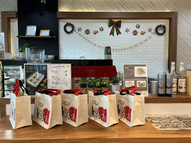 168 CAFE SRIRACHA 
