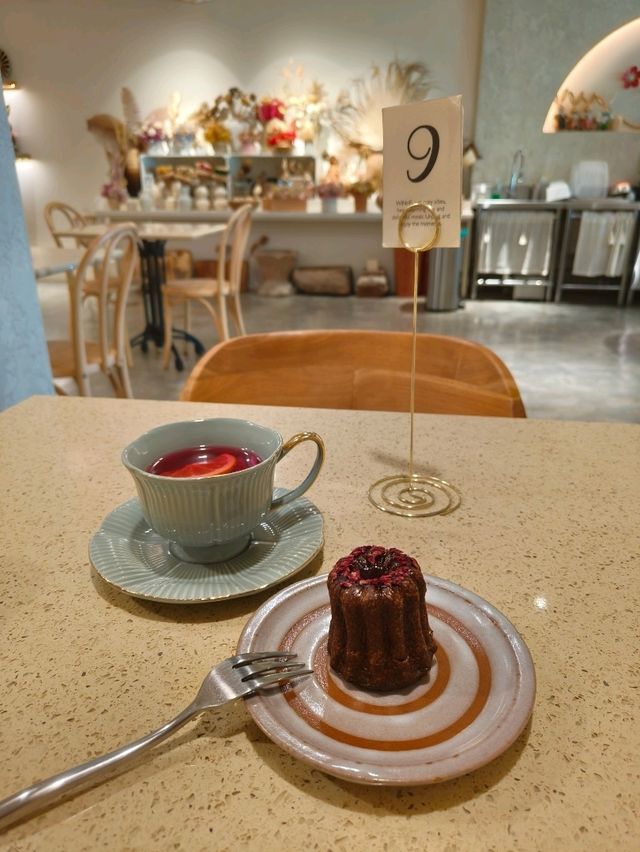 The Most Aesthetic Café for a Peaceful Weekend Retreat
