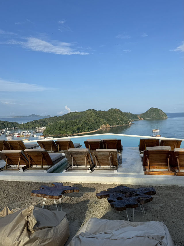 AMAZING VIEWS AT LOCCAL HOTEL COLLECTION 🇮🇩