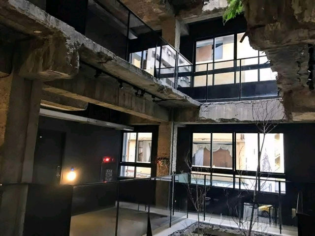植光花園酒店，宛如廢墟斷垣裏、綠蕨滿室的設計旅店