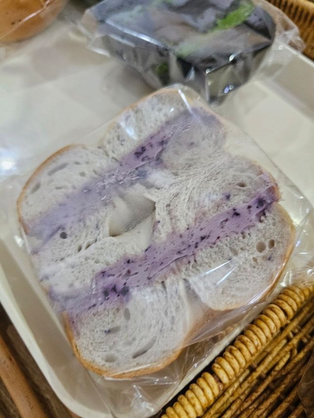 mani mani bakery | อุดมสุข