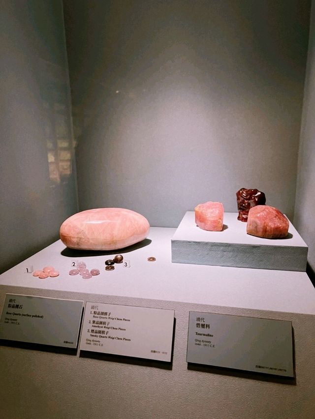 🏛️ 台北故宮博物院：一場穿越千年的文化饗宴