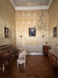 A Journey Through Royal Grandeur: Visiting the Residenz Museum, Munich