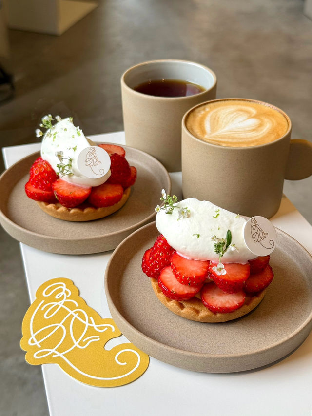 Sarkara: A Must-Visit Patisserie in Sangenjaya