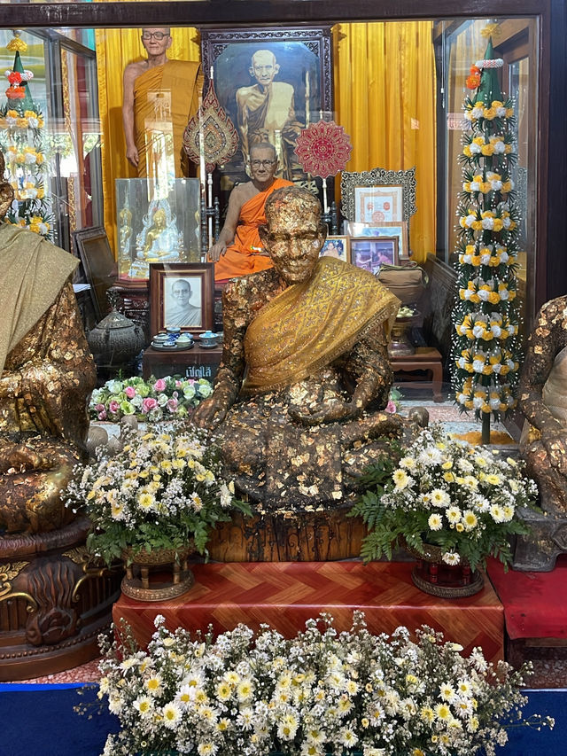 Wat Pak Khlong Makham Thao