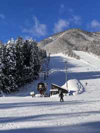 【長野県/白馬】湖を眺めながらスノボができるスキー場⛷️
