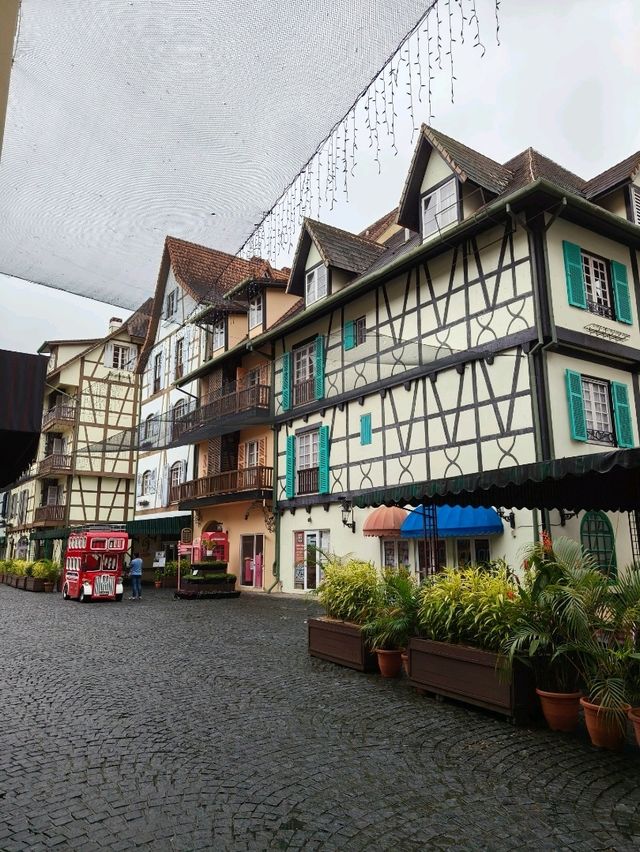 Mini Europe in Malaysia – Colmar Tropicale’s Hidden Charm!