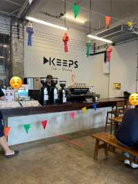 KEEPS Café x Roastery ลำปาง คาเฟ่สุดเท่!