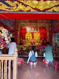 ไหว้ศาลหลักเมือง เที่ยวมังกรสวรรค์ ที่สุพรรณบุรี