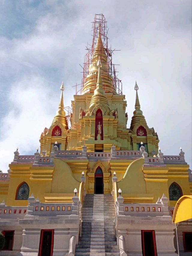 วัดพุทธาธิวาส