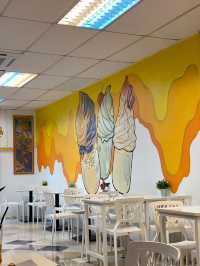 A Taste of Lipis: From Sunrise to Night Sips!