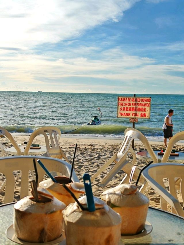 Bora Bora by Sunset Café – Batu Ferringhi, Penang