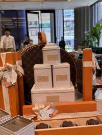 Birthday Celebration @ LE CAFÉ LOUIS VUITTON.