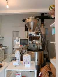 巷弄裡寧靜的小咖啡店☕
