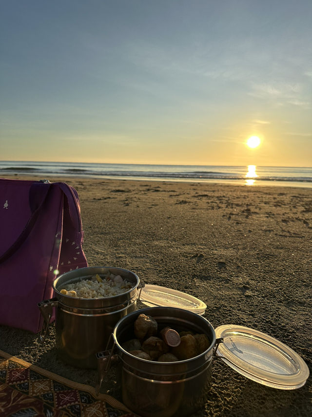 Serenity by the Shore: Discovering the Hidden Calm of Pantai Tapang
